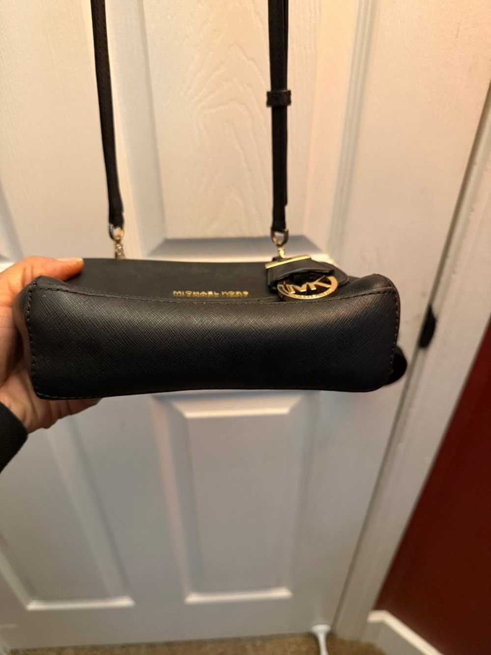 Michael Kors small crossbody purse - Picture 2 of 16